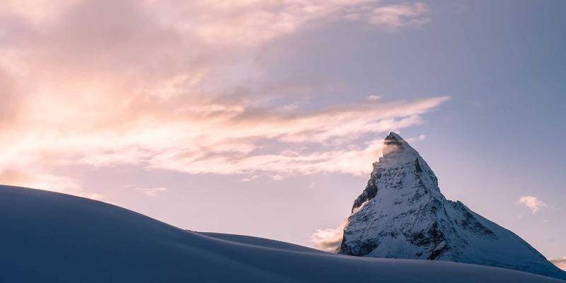 娱乐资讯新观察：粉丝经济从应援打榜到品牌共创的深度变革